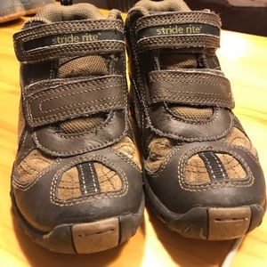 Stride Rite brown boots